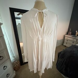 EUC SILVER JEANS Long Sleeve Tie Front Mini Dress - White